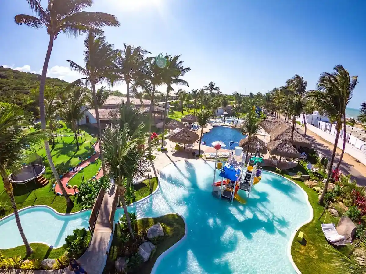 Acquapipa Resort - vista aerea das piscinas e parque aquatico
